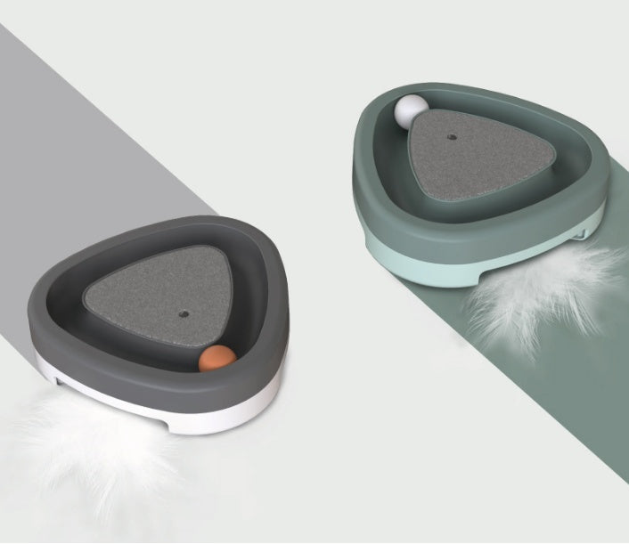 猫用電動おもちゃ 三角ターンテーブル 羽付き インタラクティブ